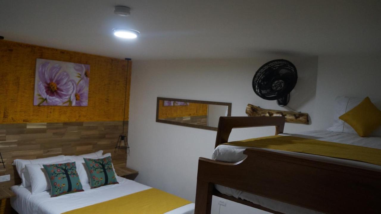 El Jardin De La 10 Guest house