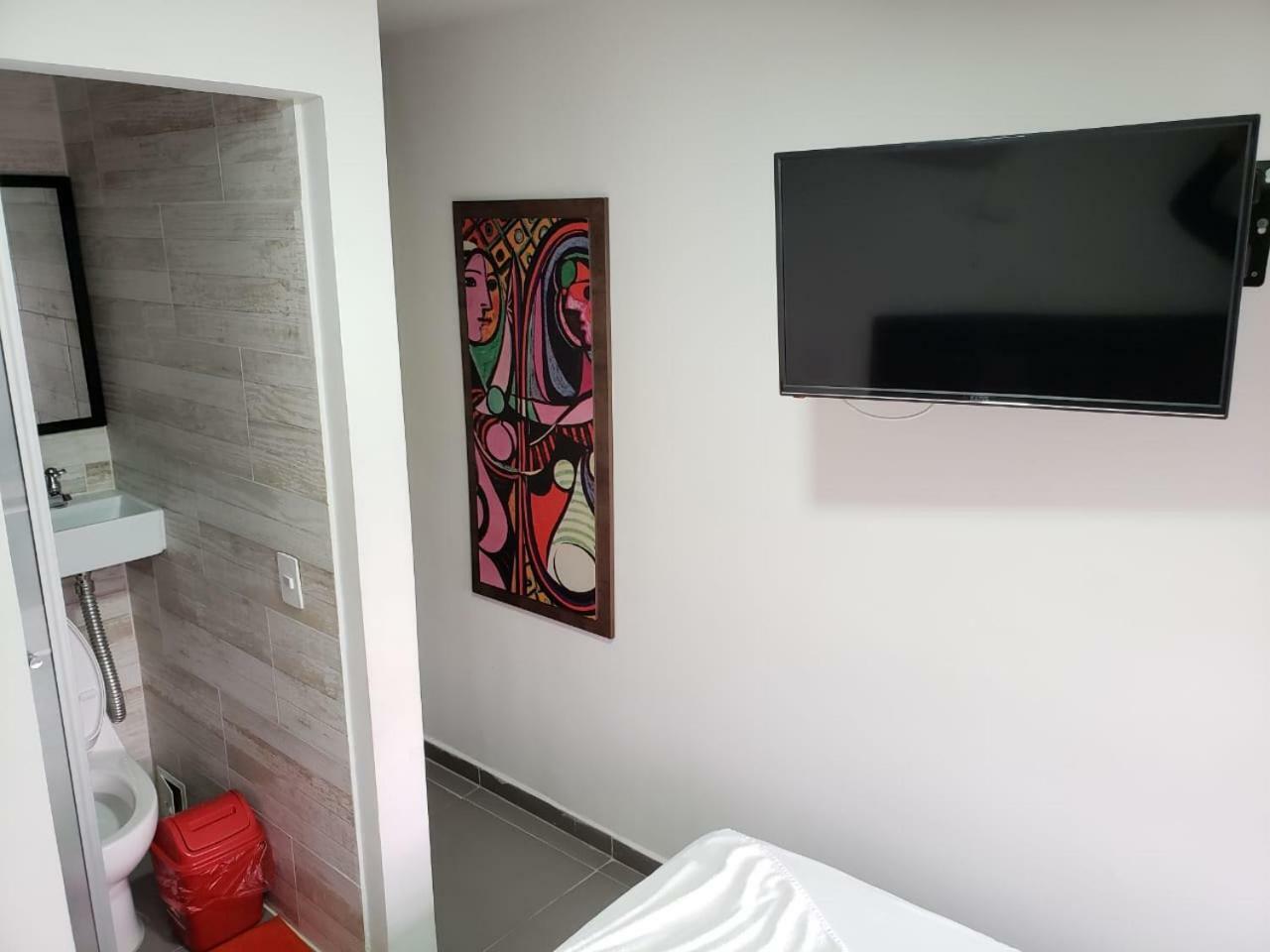 Zona Express Sandiego Hotel