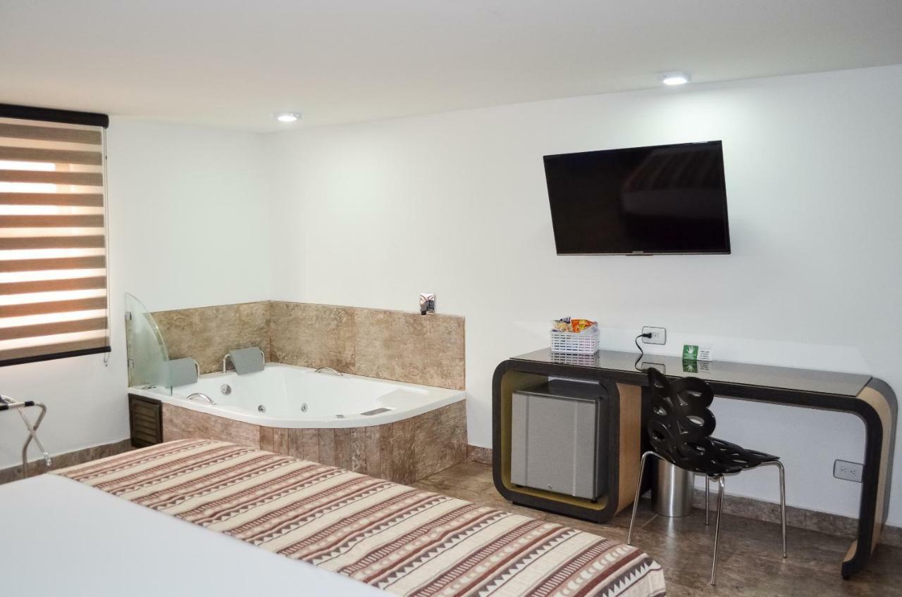 Hotel Parque 70 4*