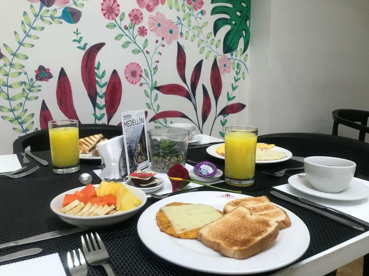 Florencia Plaza Hotel 4*