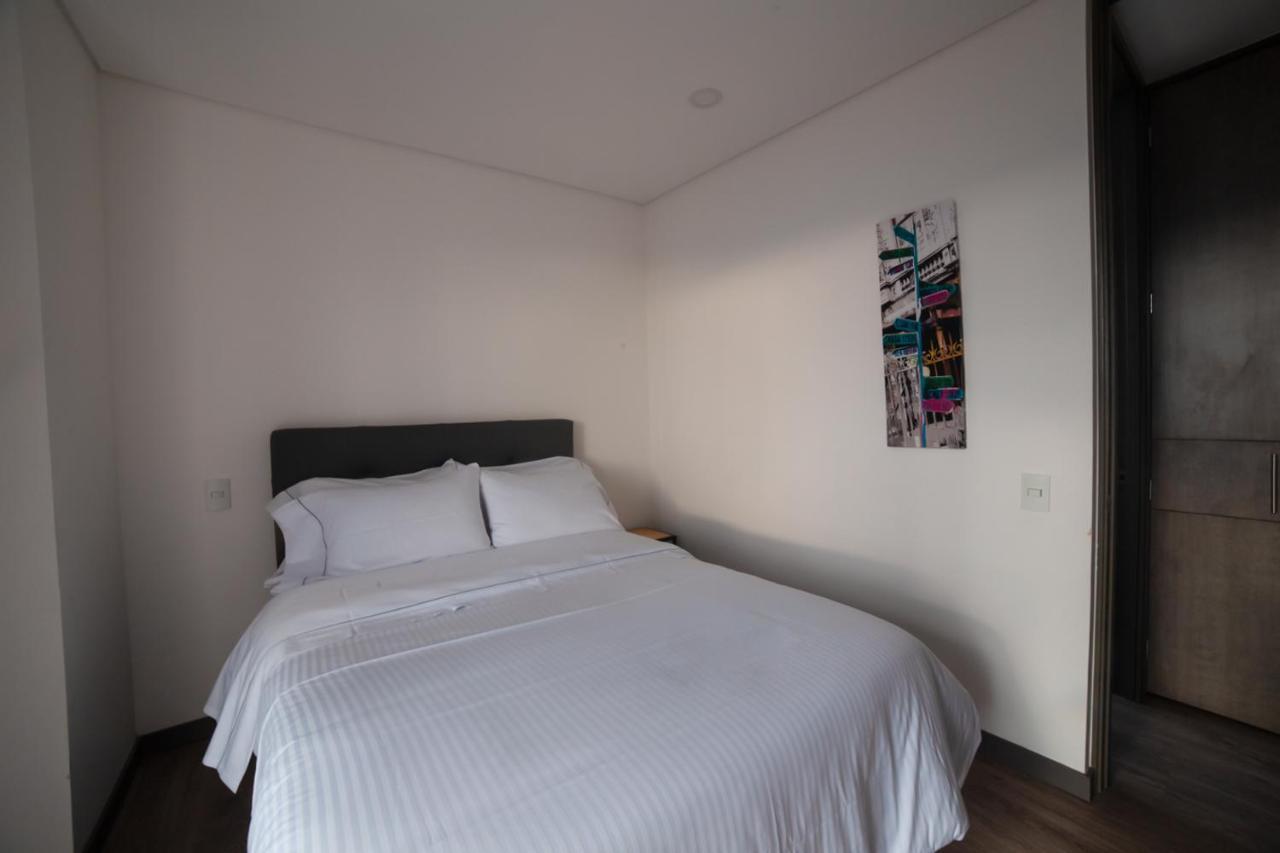 Hotel Class Suites 3*