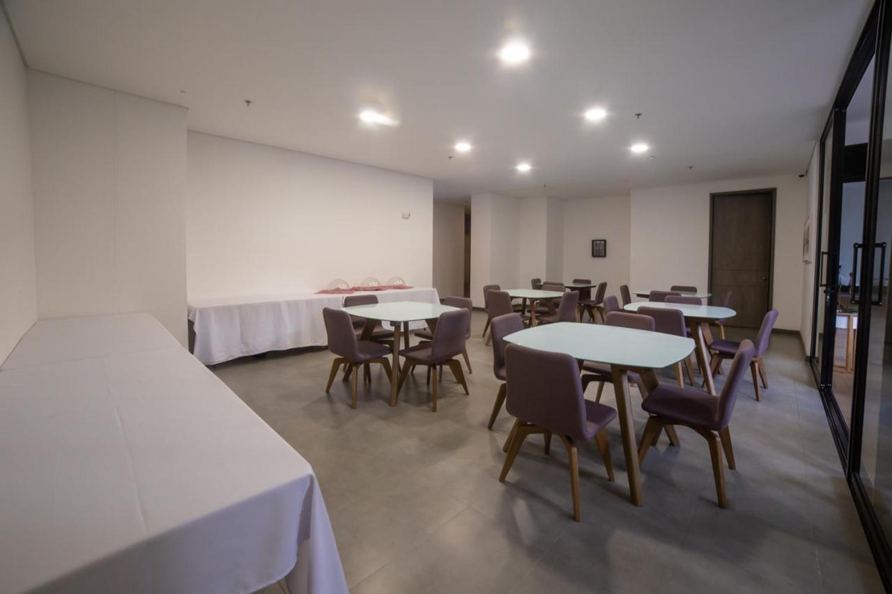 Hotel Class Suites 3*