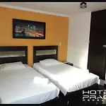 Hotel Praga Medellin