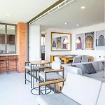 Dos Maderos Poblado Medellin 1 Month Minimum Stay