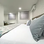 Seven Inn Hotel