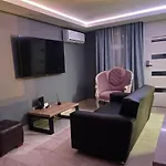 Soho Deluxe