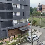 Hermoso Apartamento Cerca Al Metro Medellin