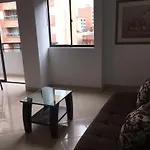 Bueno Y Amplio Apartamento En El Barrio Mas Cool Del Mundo , Laureles