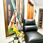 Casa Hotel Laureles