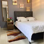 33 Comodo Apartamento Laureles Estadio 3 Habitaciones 3 Banos