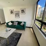 Nice Apt 2 Bedroom 2 Bath In Laureles Second Park