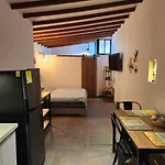 Apartaestudio En El Poblado