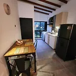 Apartaestudio En El Poblado