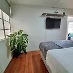 Hermoso Apartamento Con Terraza En Laureles