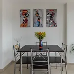 Mirador Del Laureles, Ac, Piscina, Parqueadero 701
