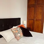 Apartamento Sector Laureles-Estadio 3 Habitaciones Hasta 6 Personas