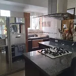 Laureles Excellent Vista