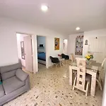 Apartamento Comodo Y Acogedor Laureles