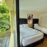 5Br 2,497 Sqft Pool By El Tesoro Mall