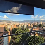 Laureles 11Th Floor, Jacuzzi And Ac