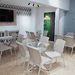 Hotel Palmas Del Estadio