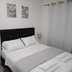 Habitacion Amoblada 5
