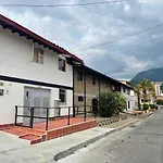 Apartamento Cerca Al Aeropuerto Olaya Herrera
