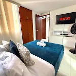 Alojamiento Central En Medellin En Zona Turistica