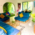 Excepcional Casa Privada Para Familias Y Grupos - Excelente Ubicacion