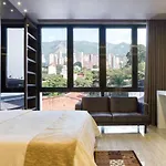 Ultra Luxury Suite In Lleras Parque