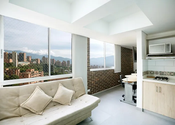 Beautiful Apt In Poblado-Tesoro Near Provenza!