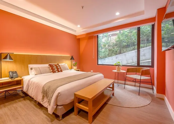 Elegant Stay Steps From El Tesoro Mall 304