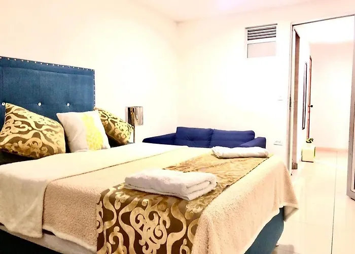 Best Location In Medellin Close To Unicentro