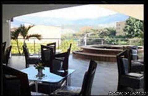 Ayenda 1236 Platinum Plaza Hotel Medellin