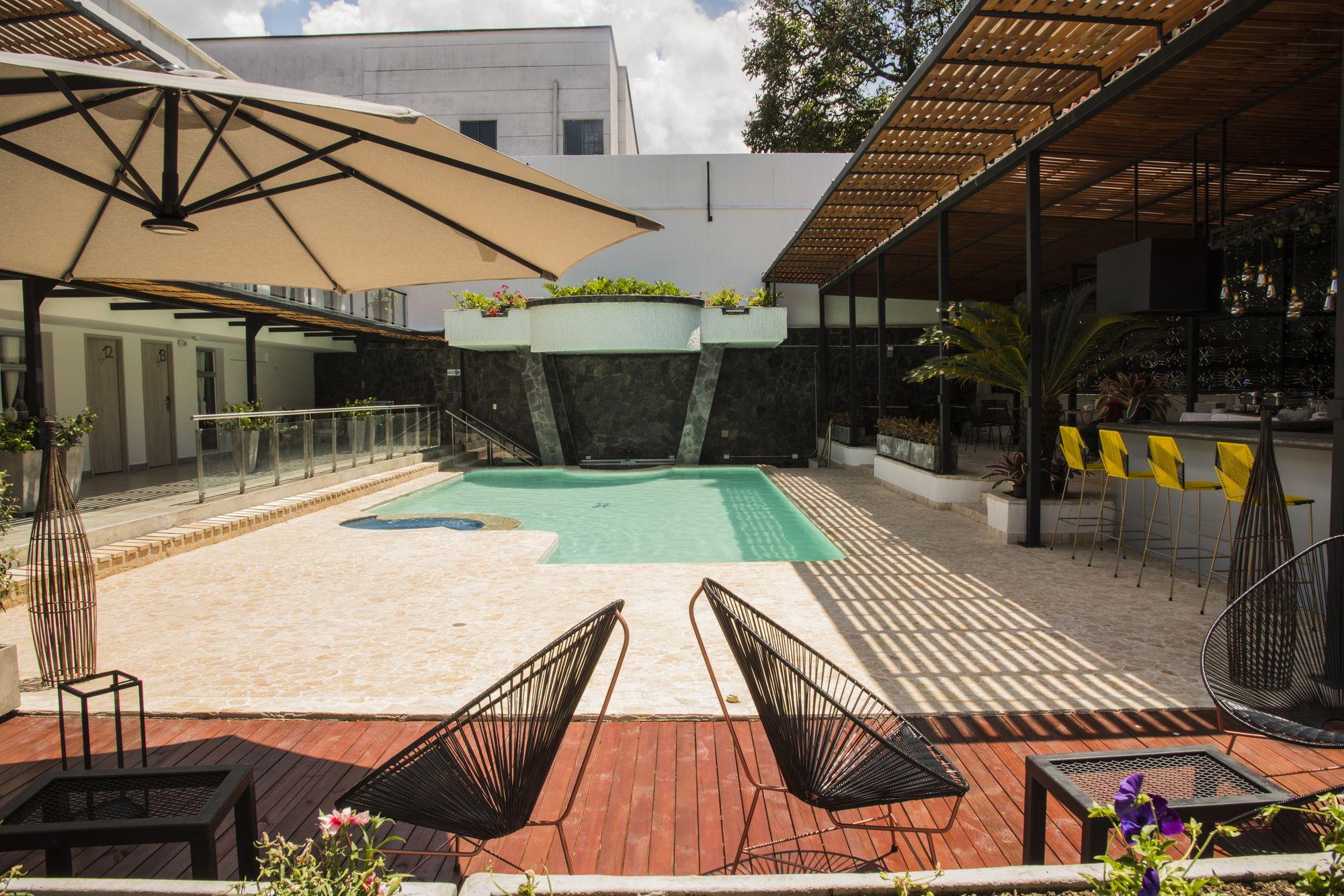 Vibes * Medellin