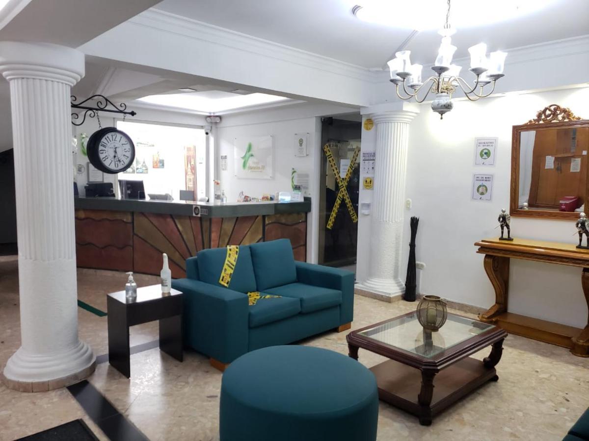 Hotel Laureles 70 3*