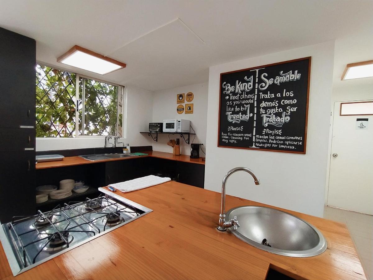 Cloud9 Hostal *