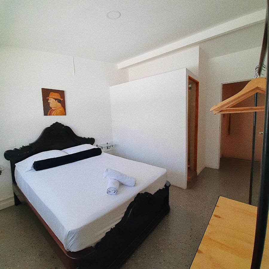 Hostal Cloud9