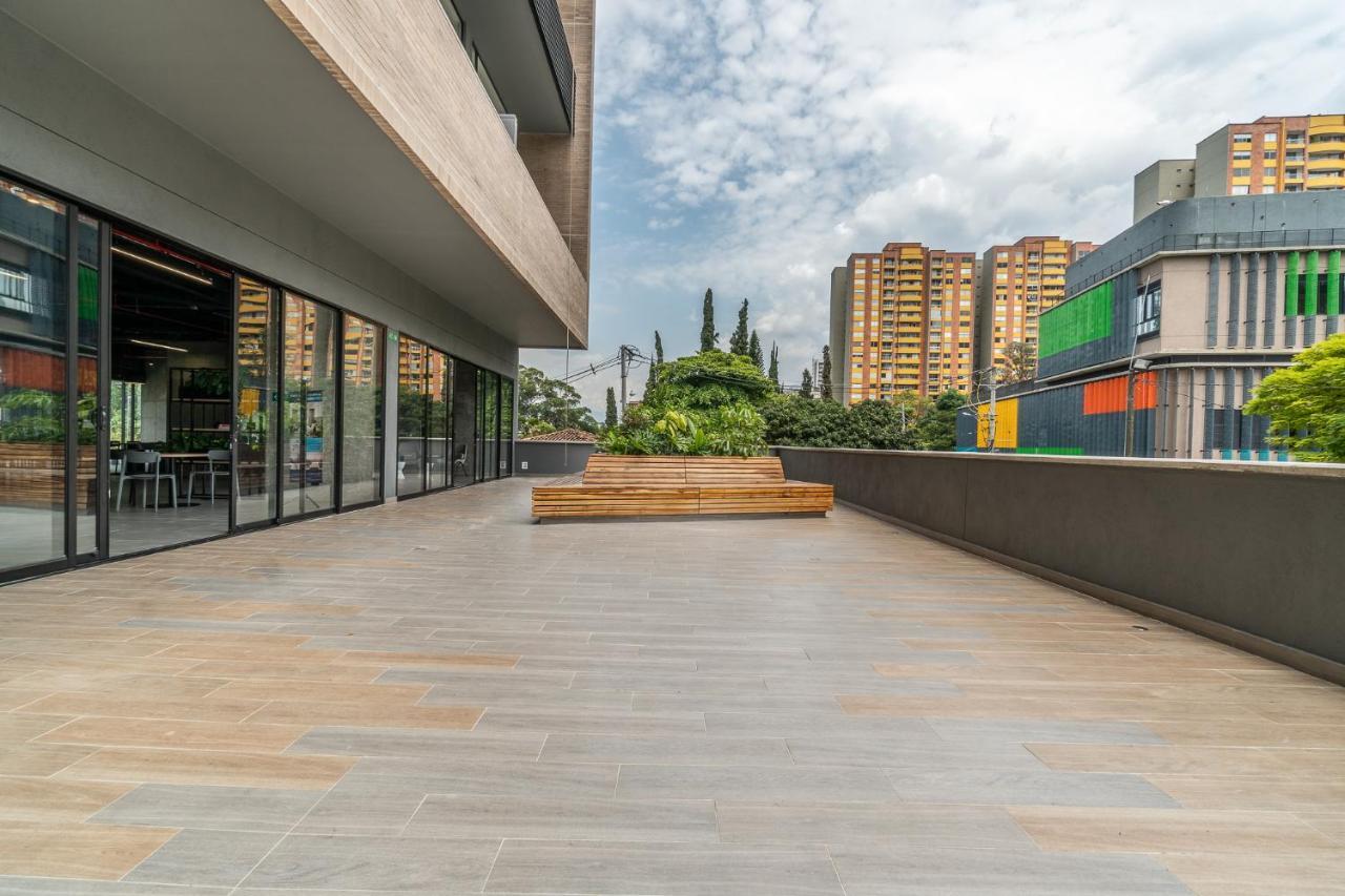 Go Living & By Housy Host Medellin