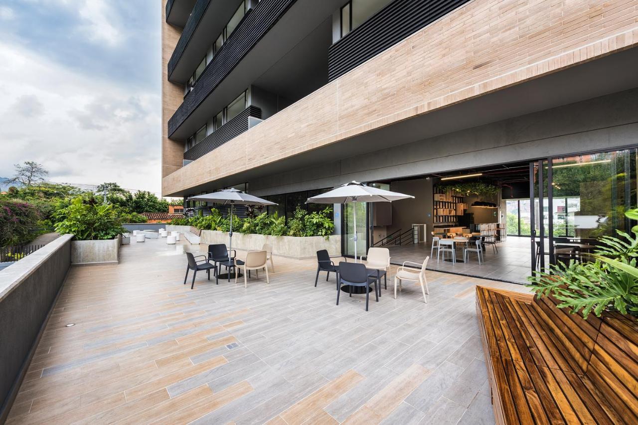 Go Living And - Jalo Rent Apartment Medellin