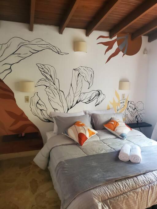 Private House 3bdr Private Entrance Garage 6 People * Medellin