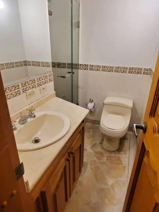 Holiday home Private House 3bdr Private Entrance Garage 6 People *