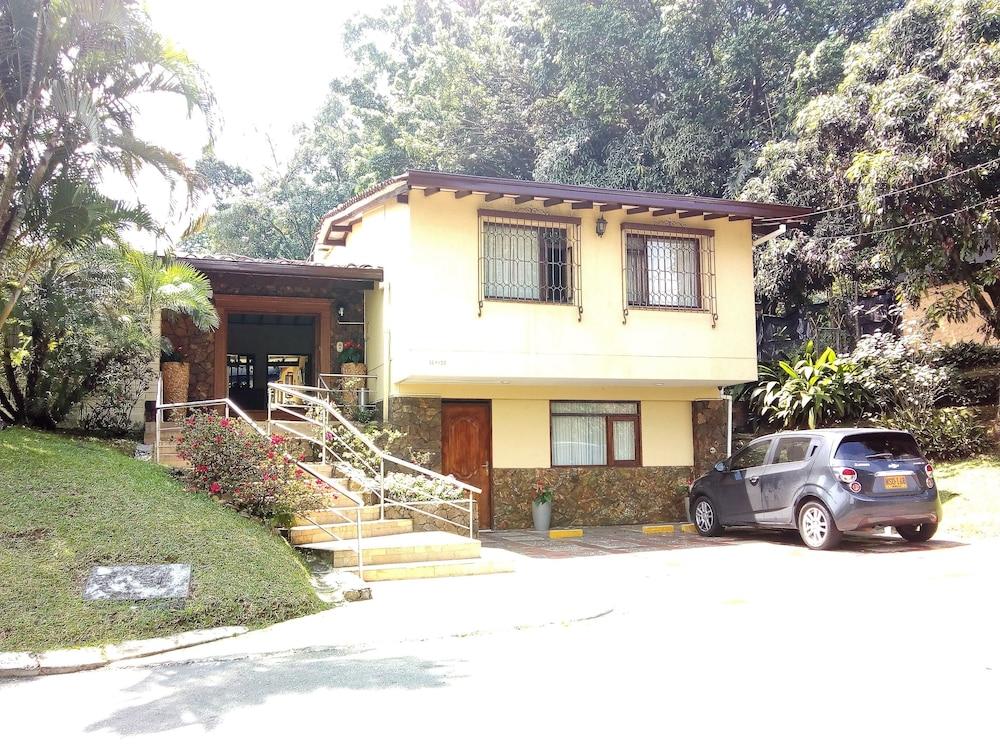 Poblado Campestre Hotel 3*