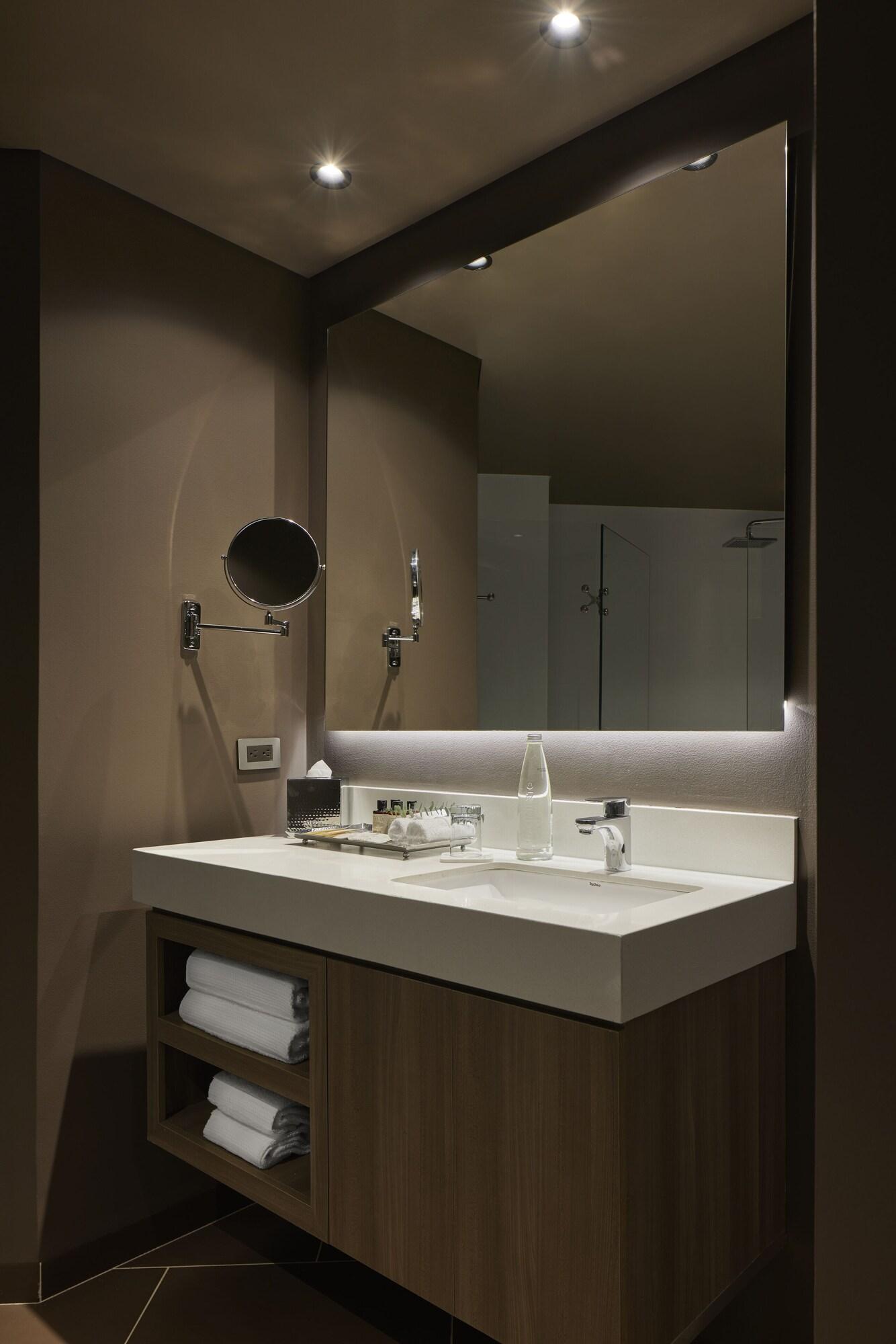 Binn 5* Medellin