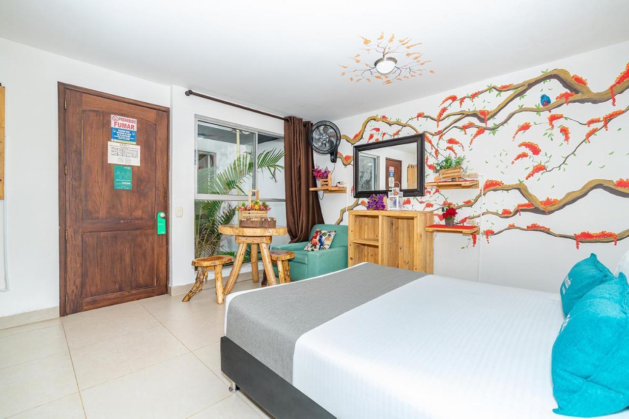 Hotel Jardin De Provenza 3*