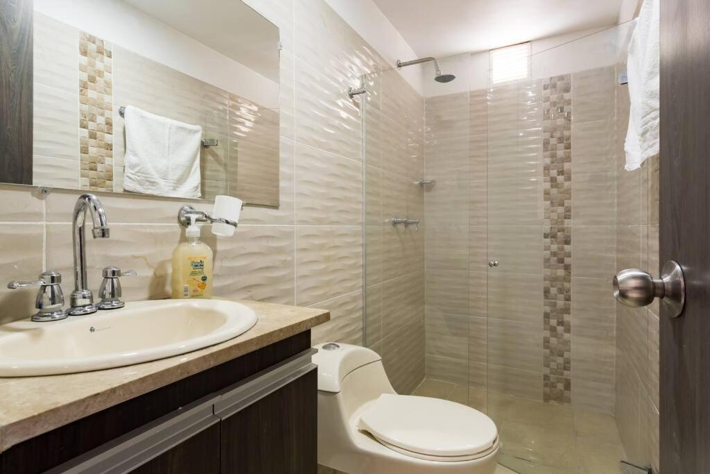 Large 3 Bedroom Near Poblado W Free Parking Medellin