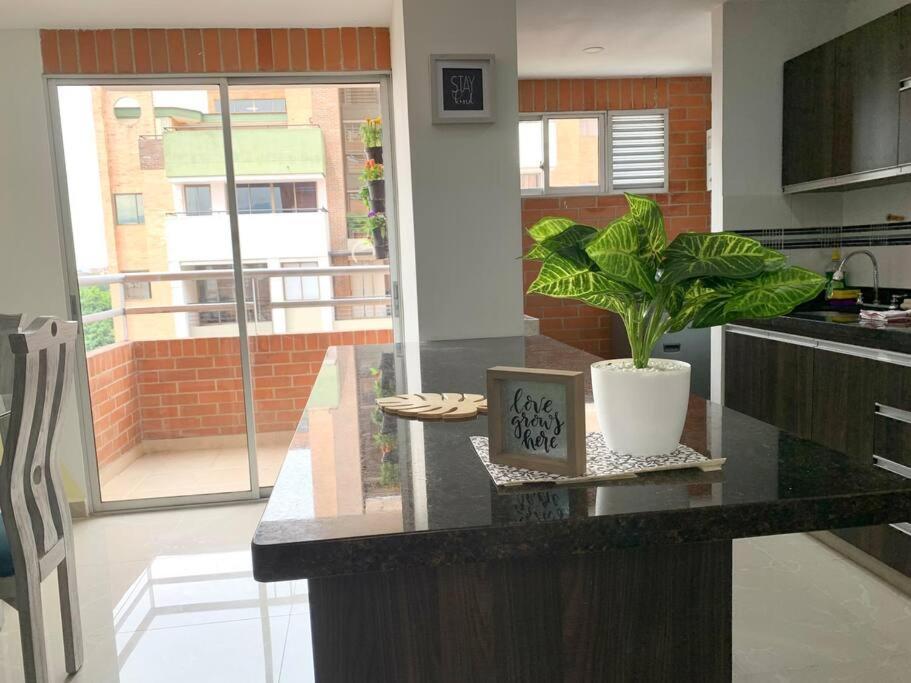 Large 3 Bedroom Near Poblado W Free Parking Medellin