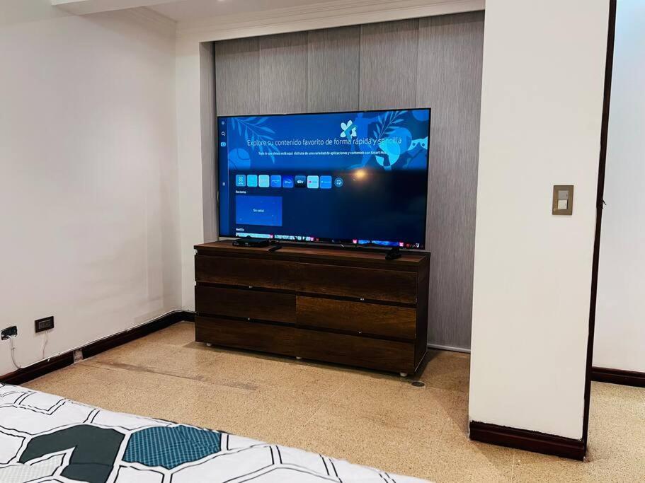 Hermoso Apartamento Para Estrenar En Laureles. Medellin