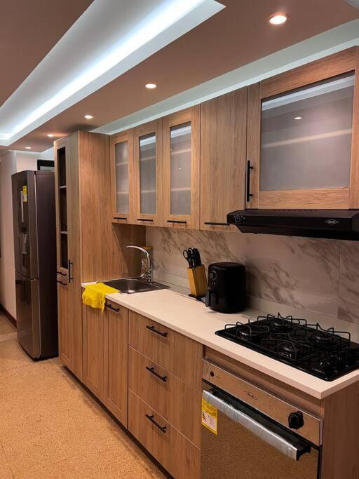 Hermoso Apartamento Para Estrenar En Laureles. Apartment Medellin