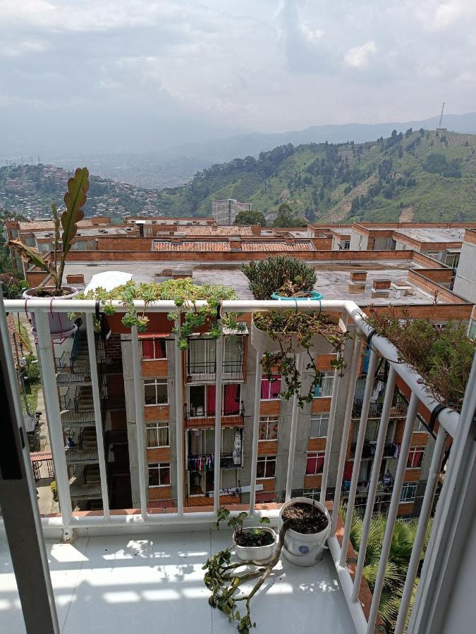 Apartment Ideo Tour *